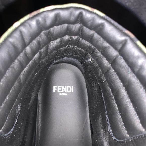 Authentic Fendi little boy sneakers worn once no marks or scuffs like NEW - Picture 11 of 12